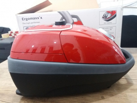 جاروبرقی بوش مدل BGL7200 - تصویر 4