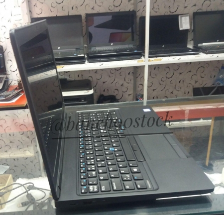 لپ تاپ Dell Precision 3520-i7 7820 HQ-16G-512 G m.2sata-2g - تصویر 3