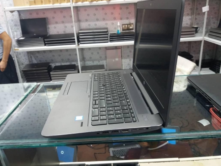 لپ‎تاپ استوک  HP ZBook15 G3 core i7 6820HQ-16GB vga4GB - تصویر 2